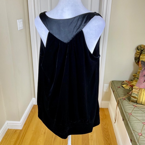 Lane Bryant Top Black Velvet Sleeveless (14/16) - Picture 3 of 6